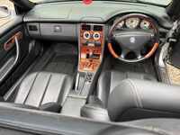 MERCEDES-BENZ SLK