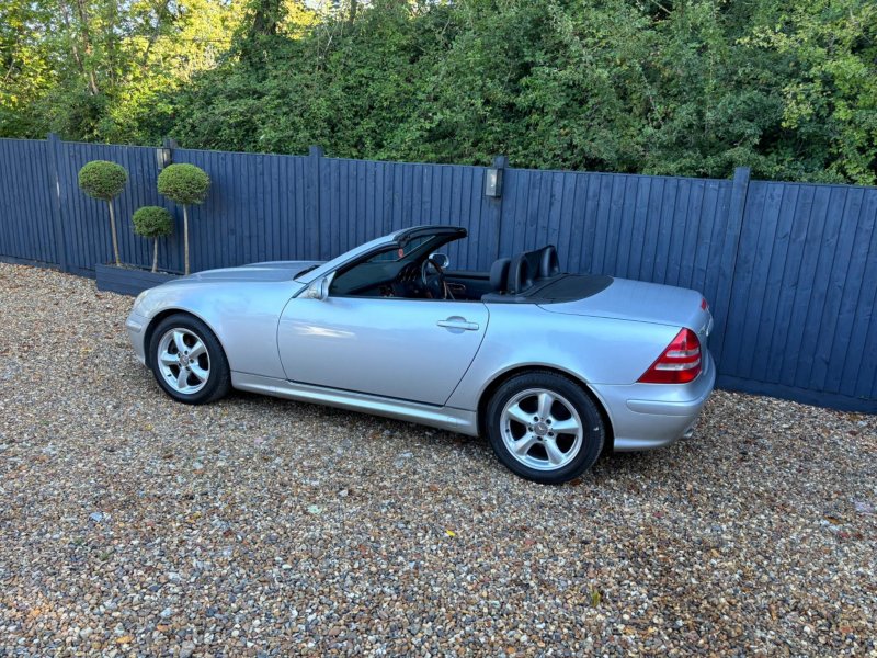 MERCEDES-BENZ SLK