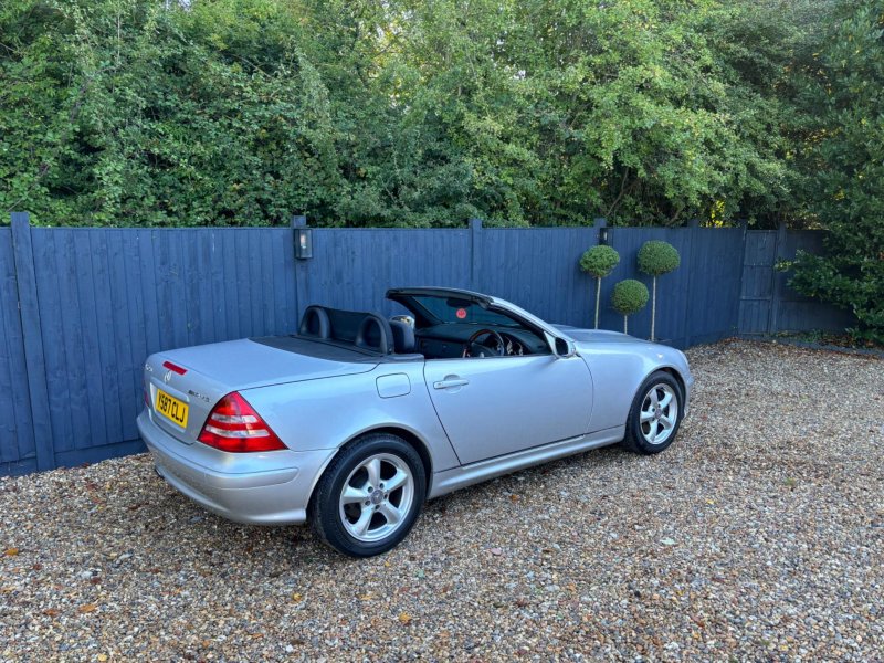 MERCEDES-BENZ SLK
