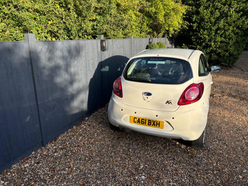 FORD KA