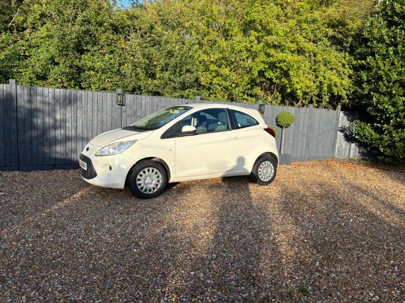 FORD KA