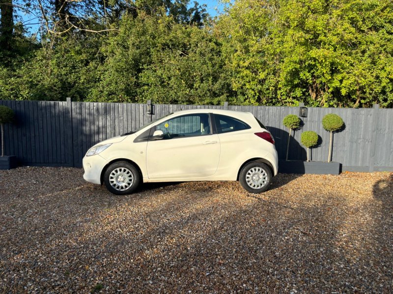 FORD KA