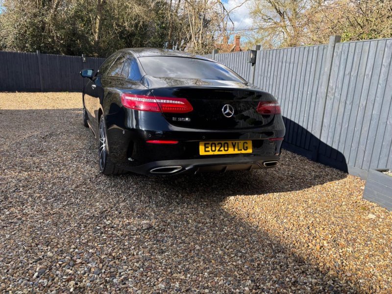 MERCEDES-BENZ E CLASS