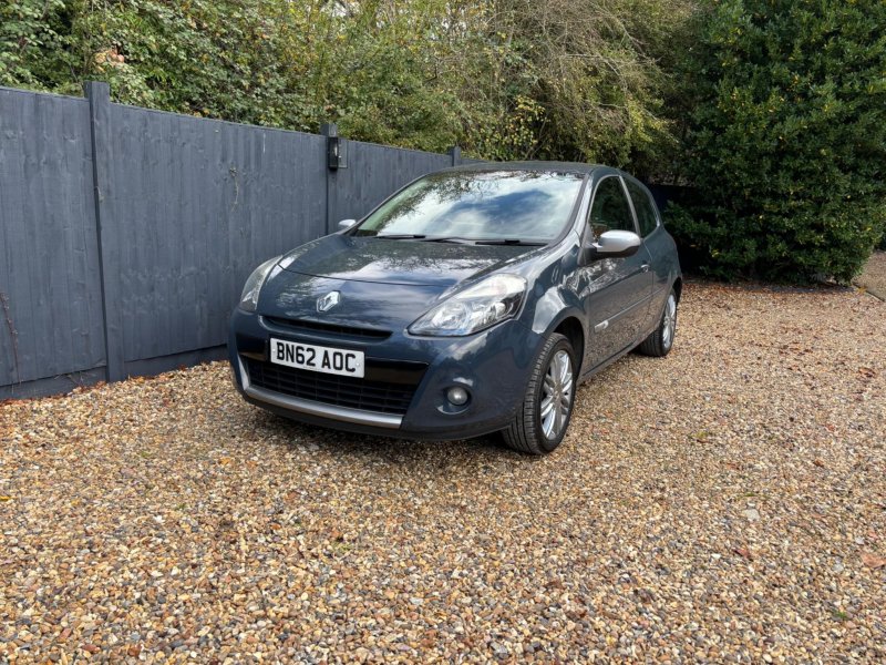 RENAULT CLIO