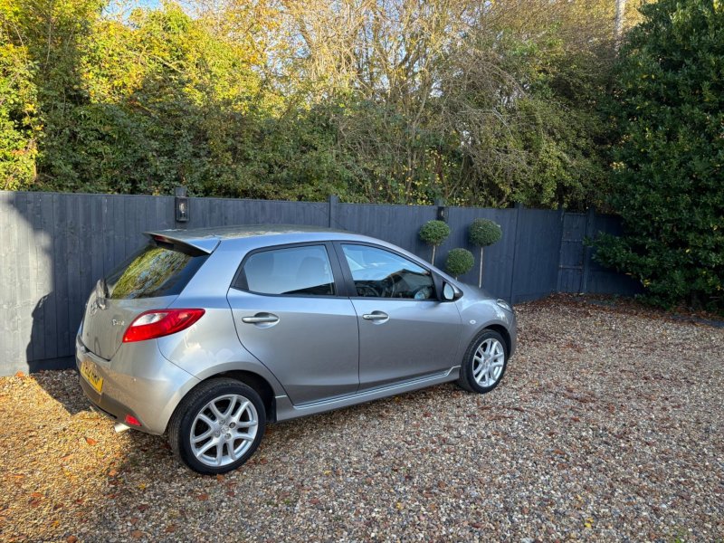MAZDA MAZDA2