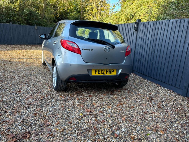 MAZDA MAZDA2