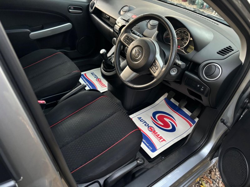 MAZDA MAZDA2