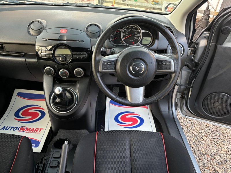 MAZDA MAZDA2