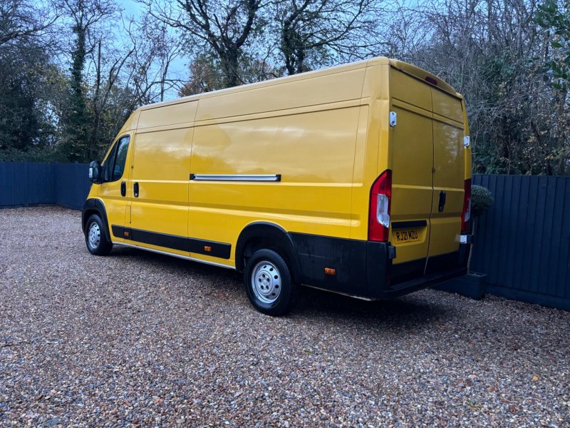 PEUGEOT BOXER