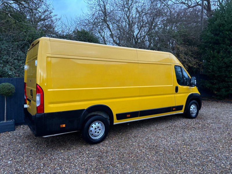 PEUGEOT BOXER