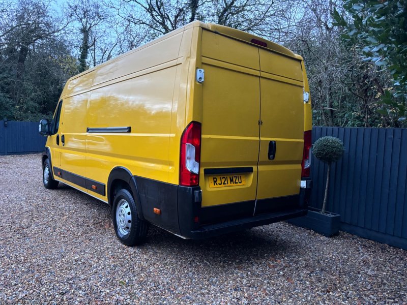 PEUGEOT BOXER
