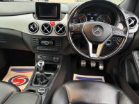 MERCEDES-BENZ B CLASS