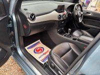 MERCEDES-BENZ B CLASS