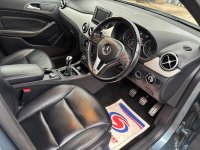 MERCEDES-BENZ B CLASS