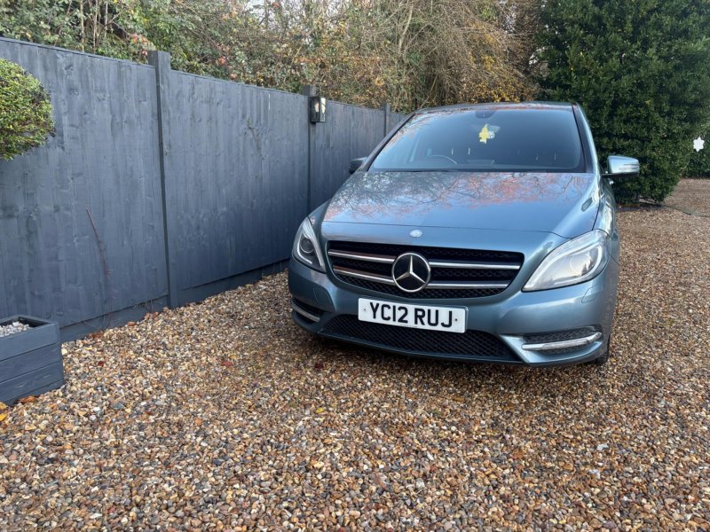 MERCEDES-BENZ B CLASS