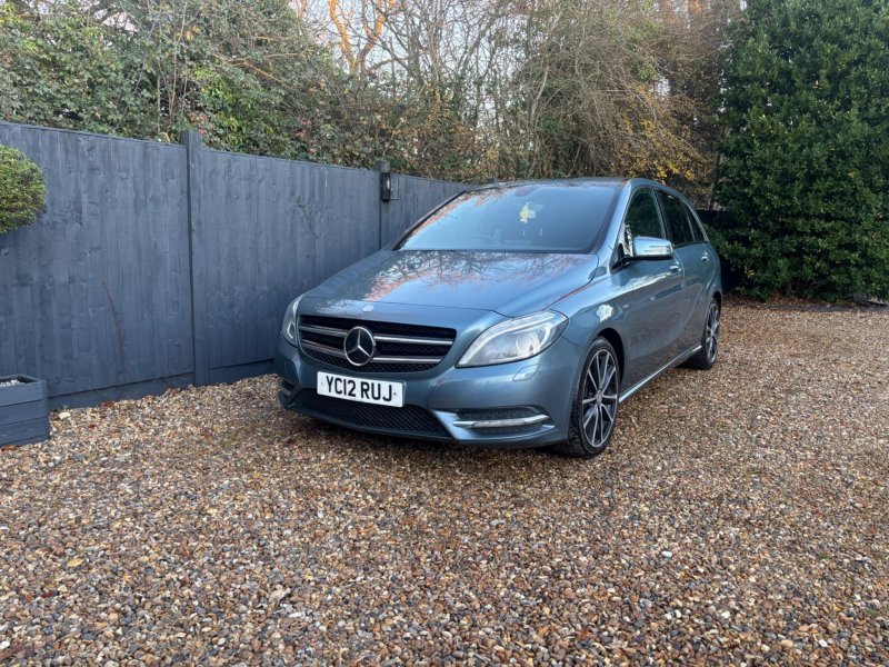 MERCEDES-BENZ B CLASS