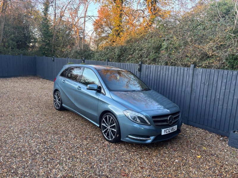 MERCEDES-BENZ B CLASS