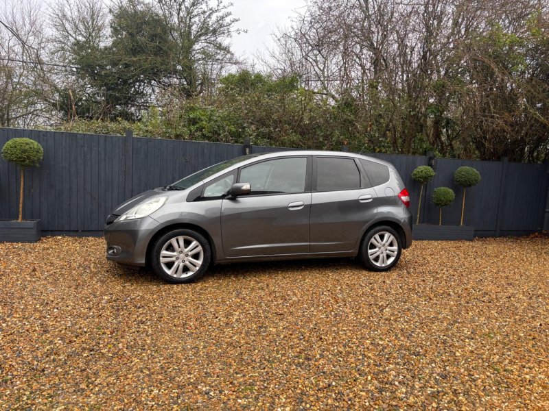 HONDA JAZZ