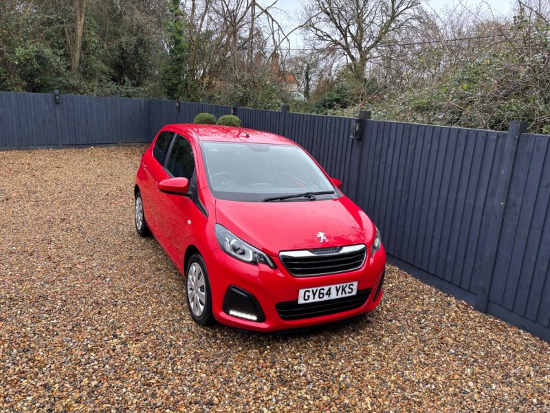 PEUGEOT 108