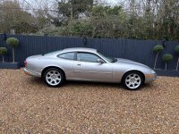 JAGUAR XK8