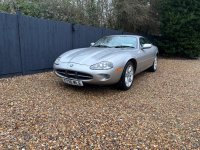JAGUAR XK8