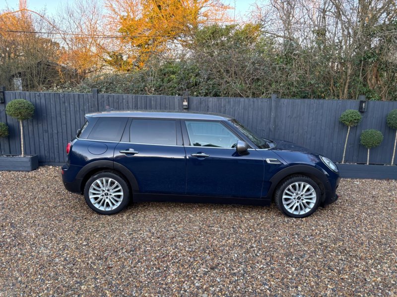 MINI CLUBMAN