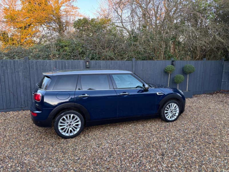 MINI CLUBMAN