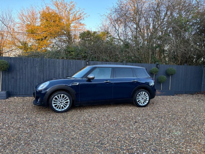 MINI CLUBMAN