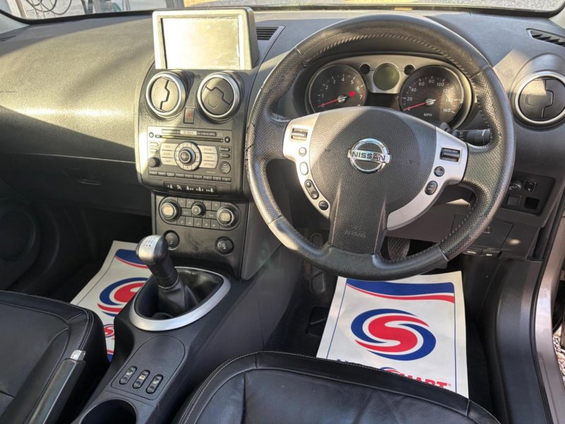 NISSAN QASHQAI